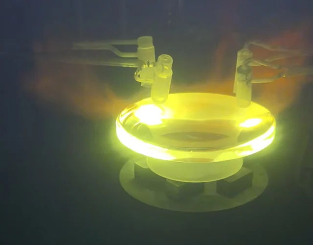 Production equipment with a heated quartz component in process